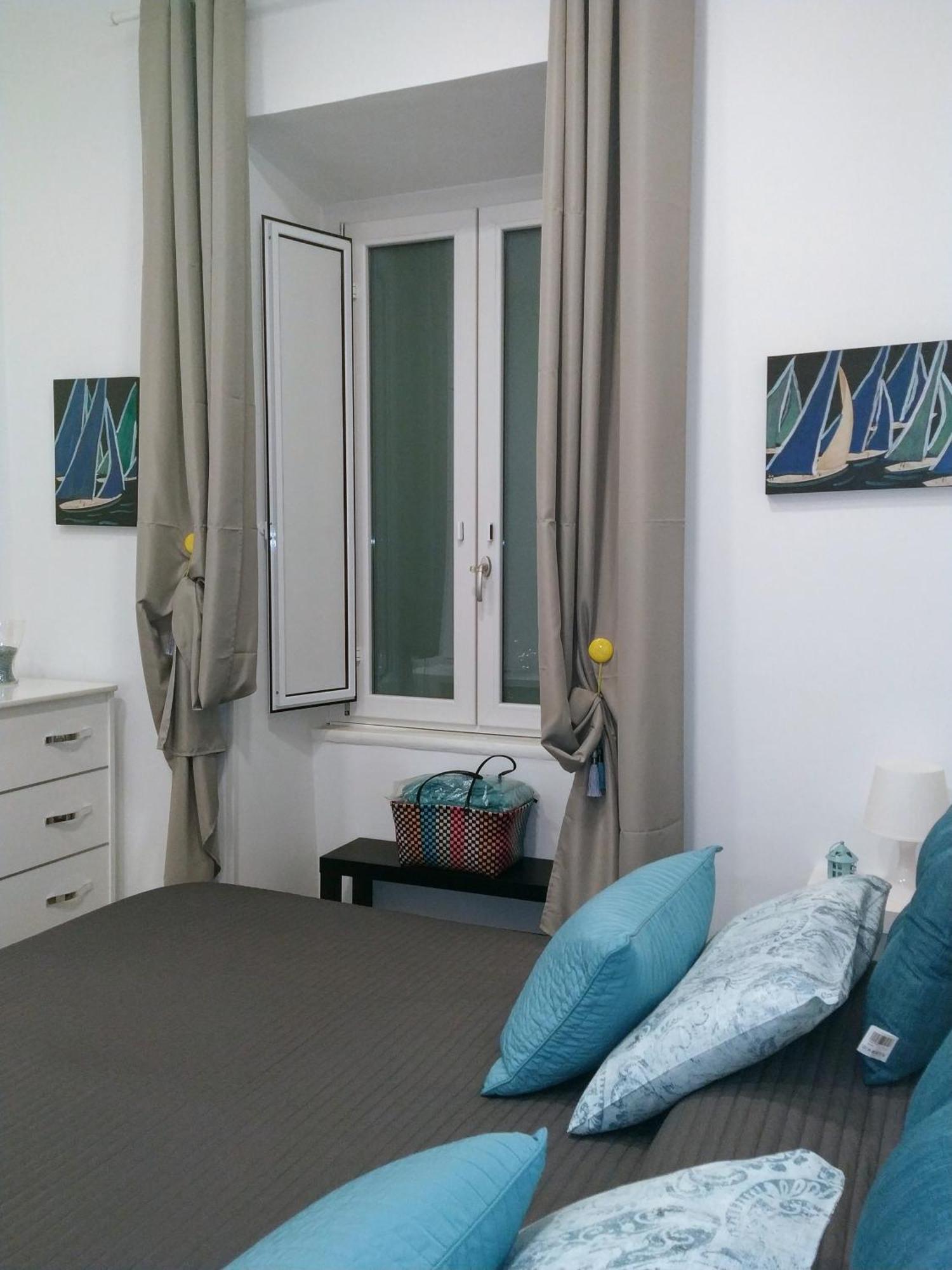 Margherita'S Apartment Salerno Eksteriør bilde