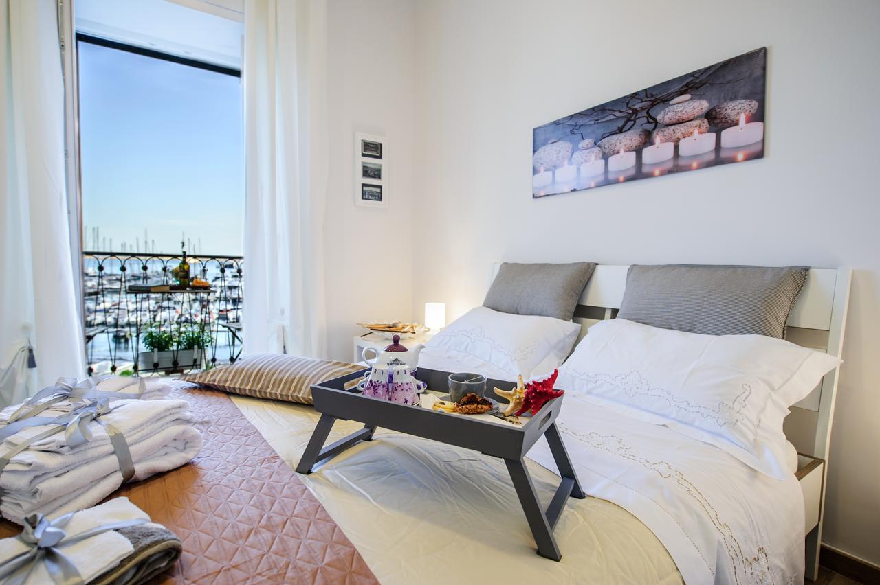 Margherita'S Apartment Salerno Eksteriør bilde