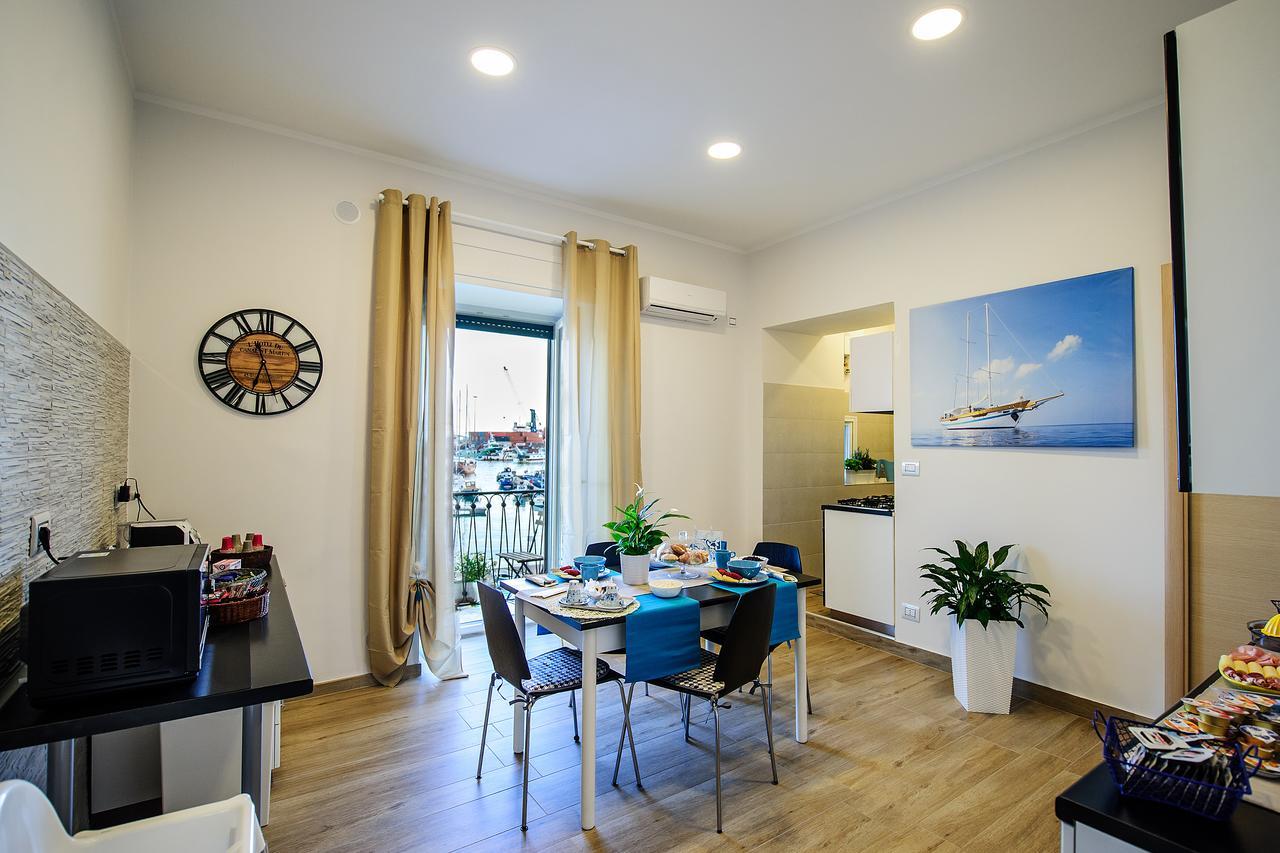 Margherita'S Apartment Salerno Eksteriør bilde