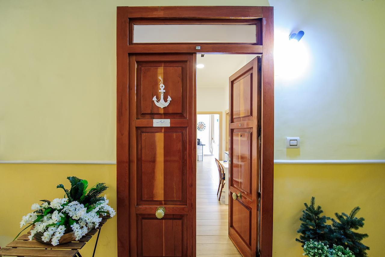 Margherita'S Apartment Salerno Eksteriør bilde