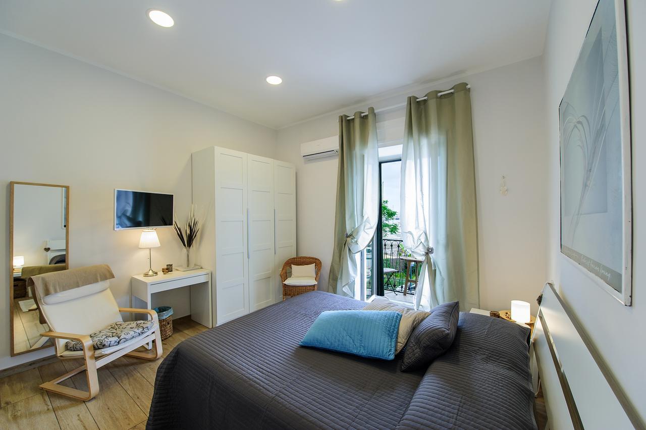 Margherita'S Apartment Salerno Eksteriør bilde